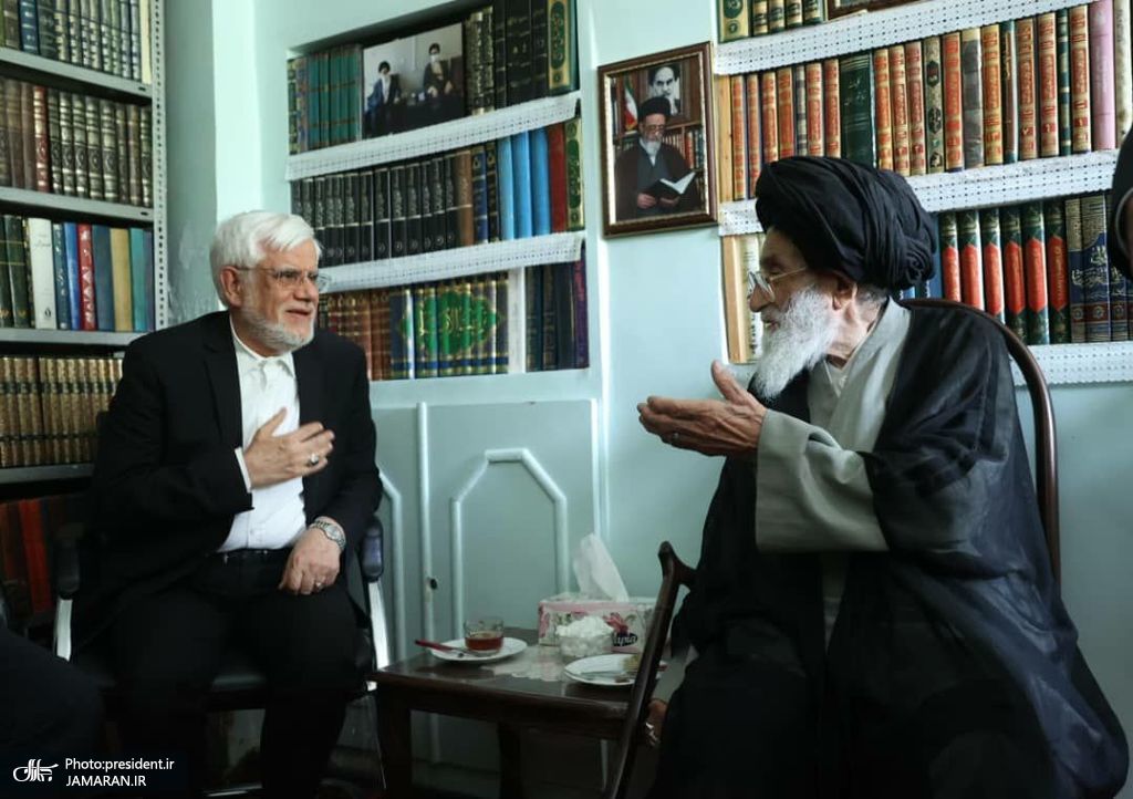 دیدار معاون اول رئیس‌جمهور با پدر شهید آل‌هاشم (2)