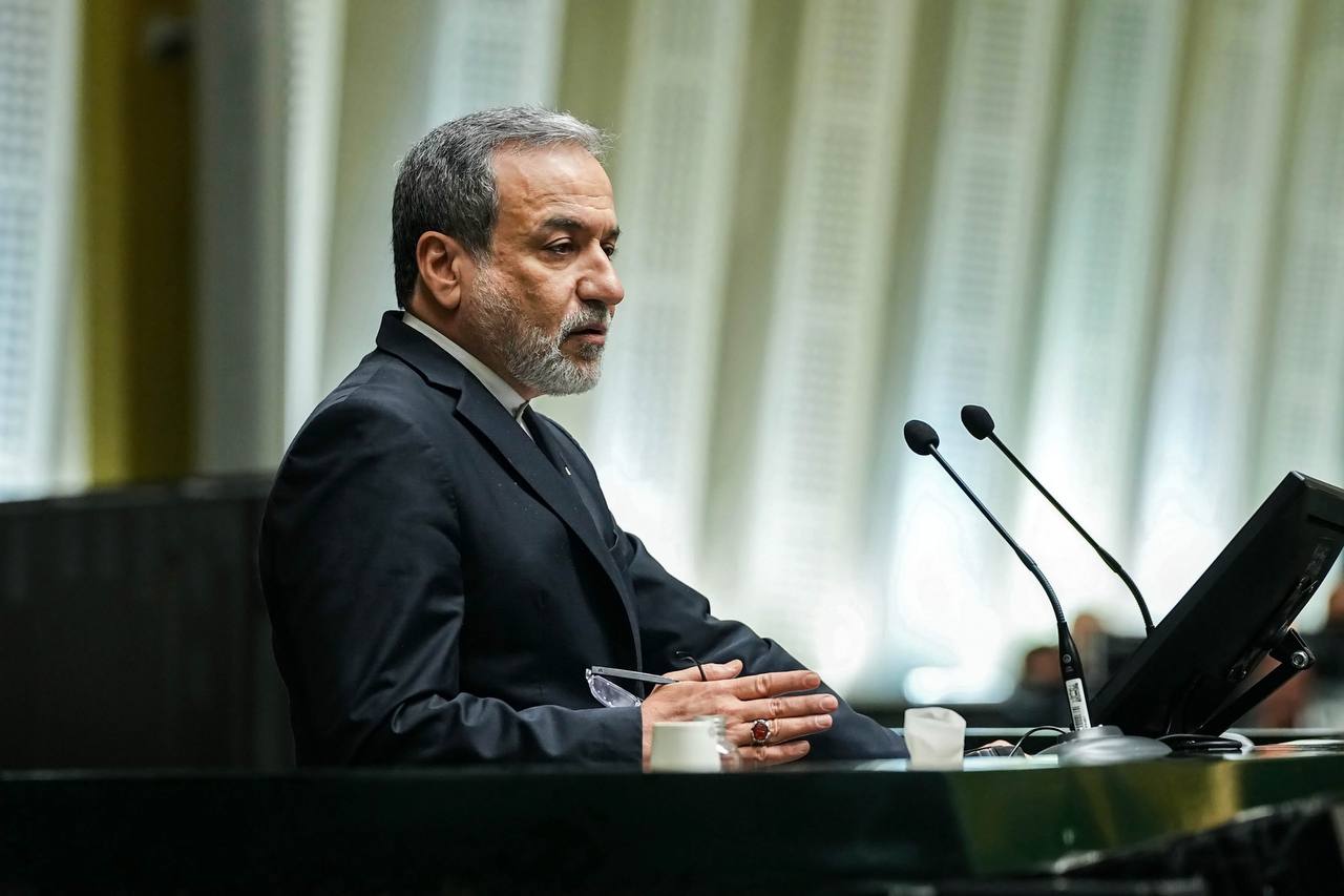 عراقچی و سرلشکر موسوی (1)