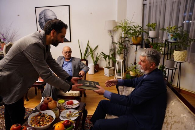 دیدار صالحی وزیر فرهنگ با هوشنگ مرادی کرمانی (4)