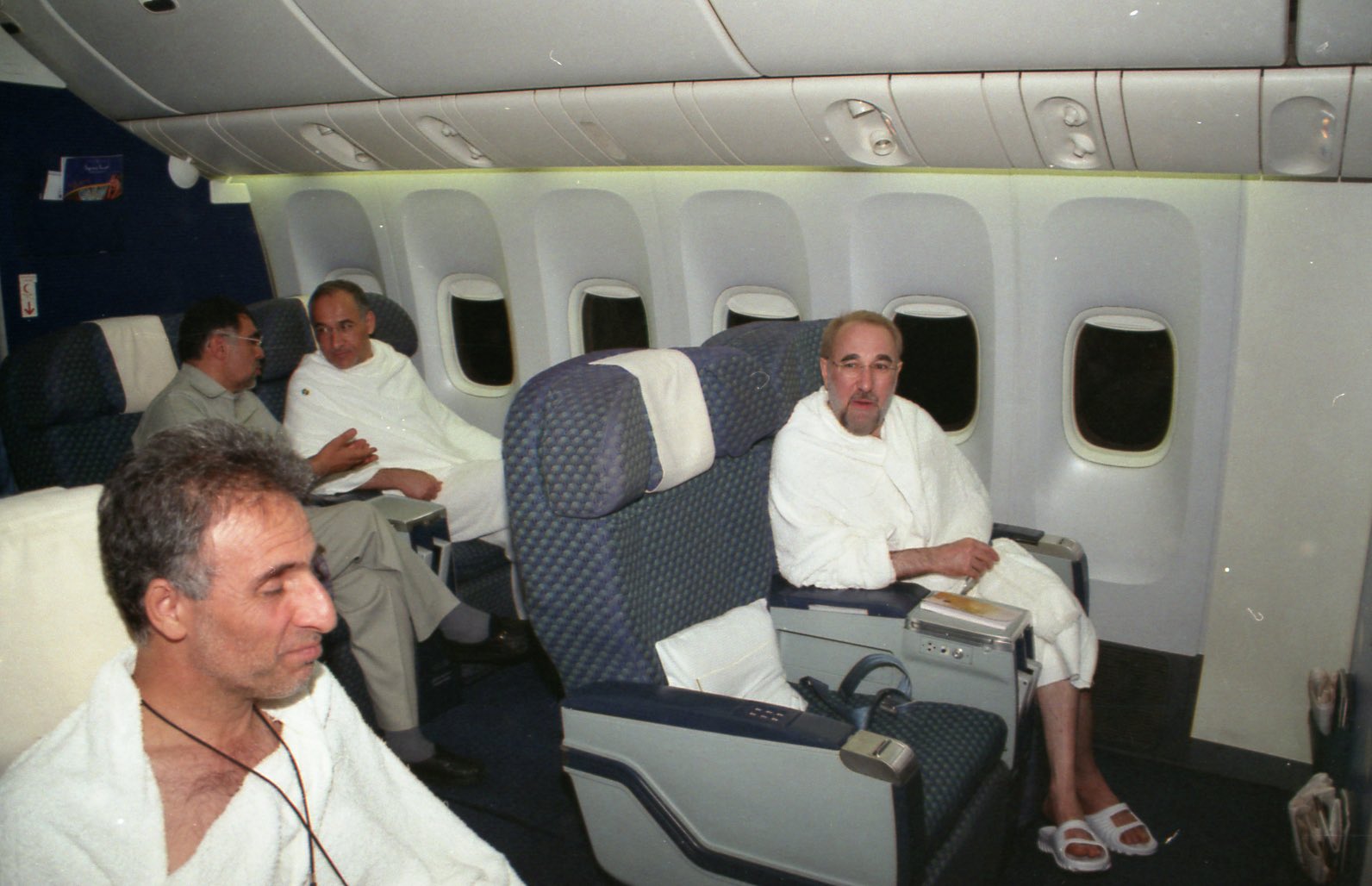 تصاویری کمتر دیده شده از سید محمد خاتمی در لباس احرام (2)