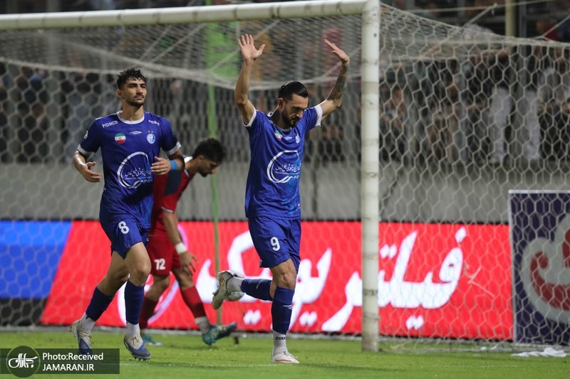 استقلال محمدرضا آزادی