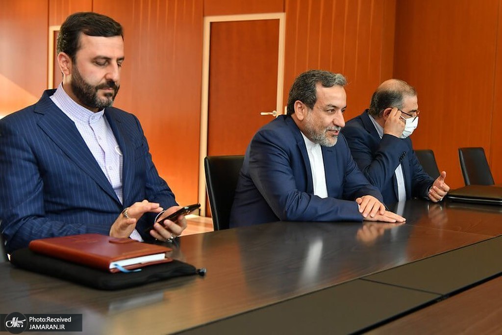 عباس عراقچی و کاظم غریب آبادی