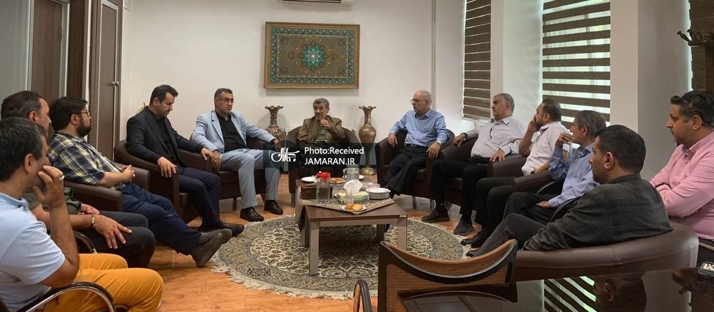 احمدینژاد با دوستان و همکارانش دیدار کرد (2)