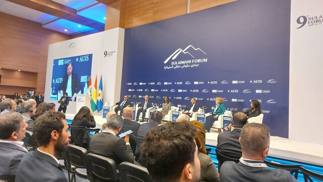 خطیب زاده در فروم سلیمانیه (1)