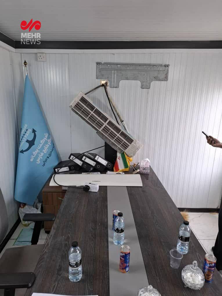 تصاویری از خسارت موج انفجار در شهرستان بندرعباس