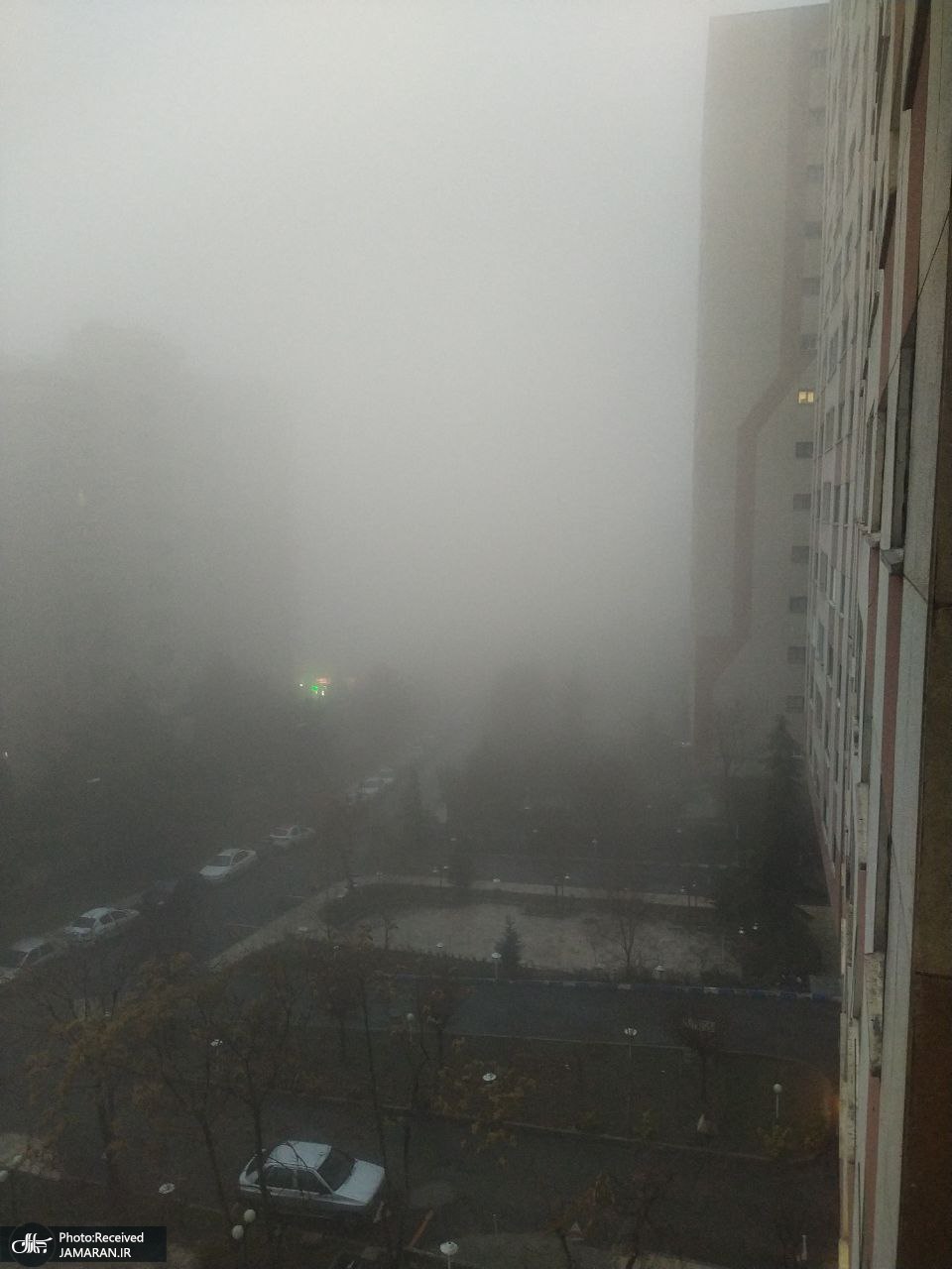 مه در آسمان تهران (2)