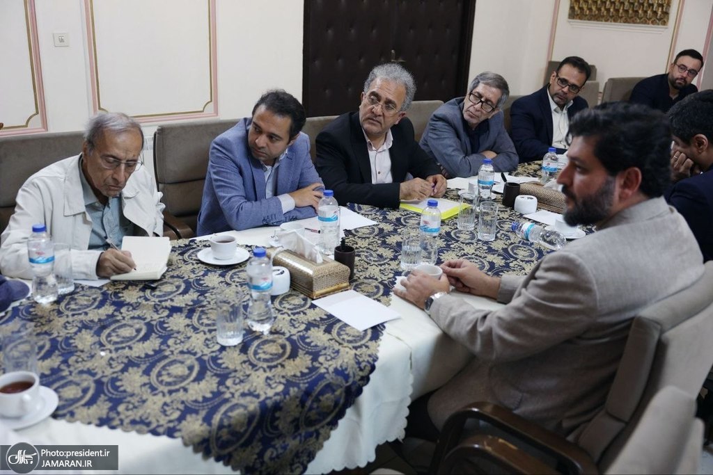 نشست عارف با جامعهشناسان (4)