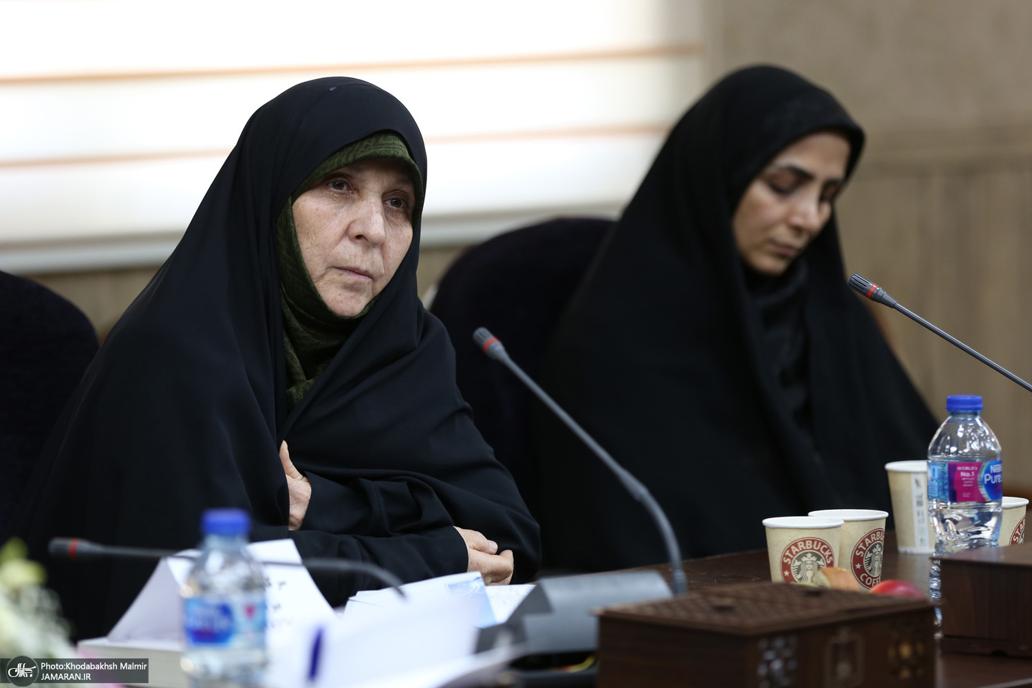 اولین نشست : زن در اندیشه دینی فلسفی امام خمینی (س)