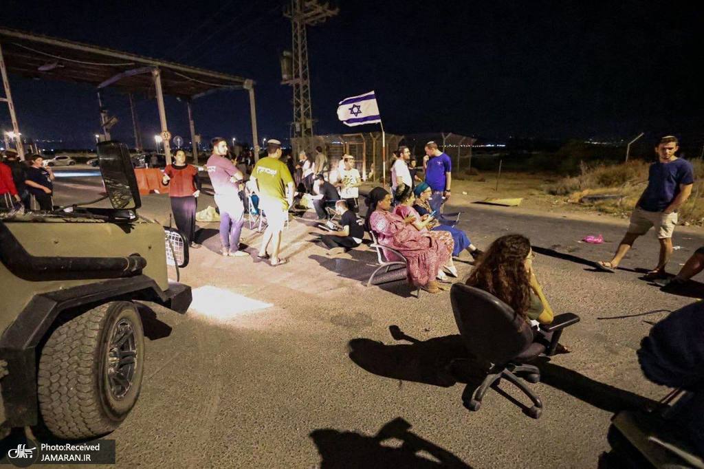 شهرکنشینان اسرائیلی مانع ورود کامیونهای آرد به غزه شدند (4)