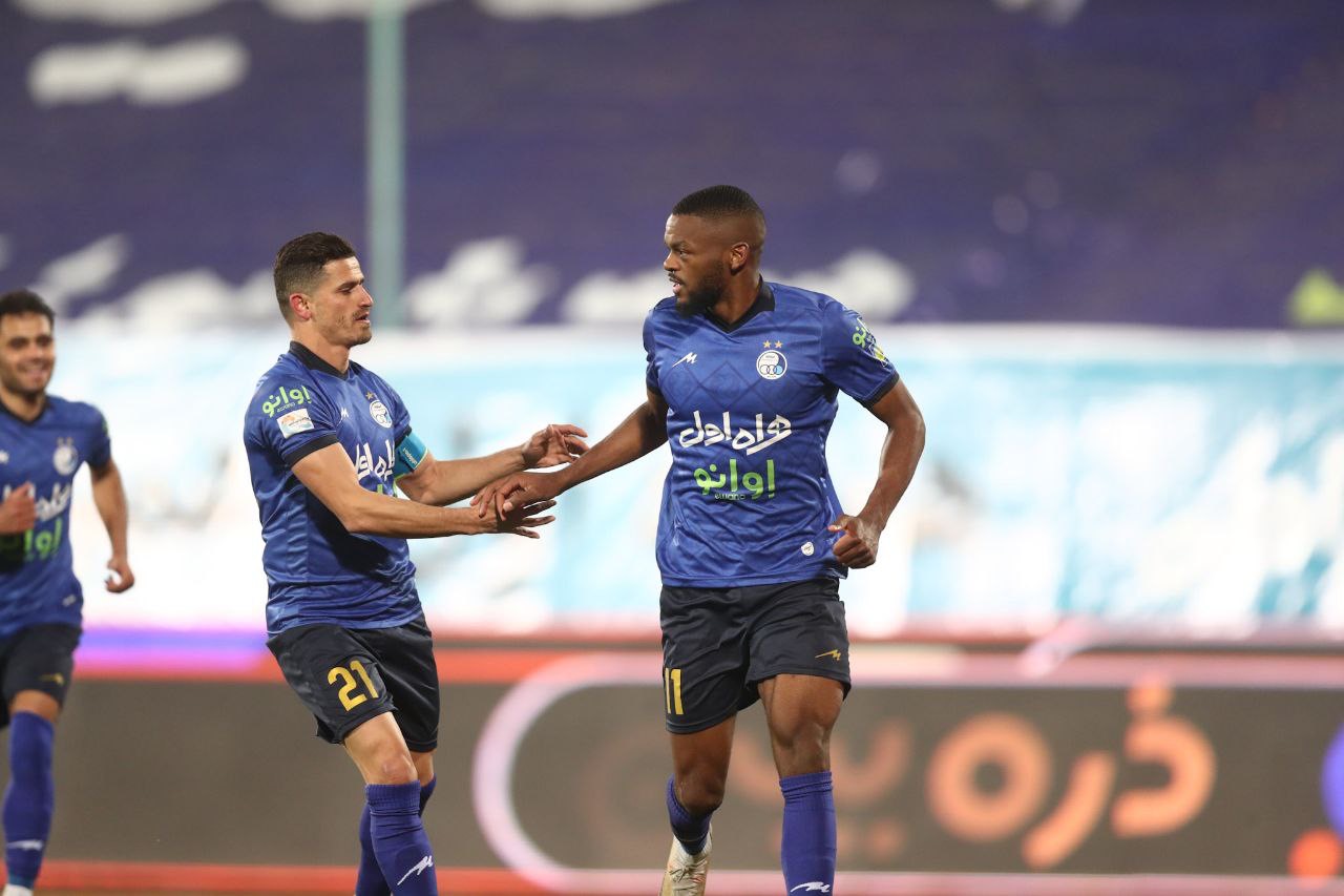 مصاف استقلال و مس رفسنجان