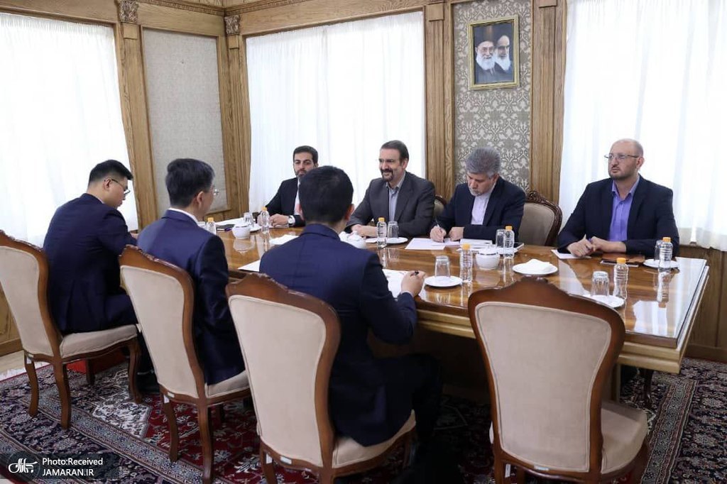 دیدار سفیر چین با مشاور سیاسی رییسجمهور (1)