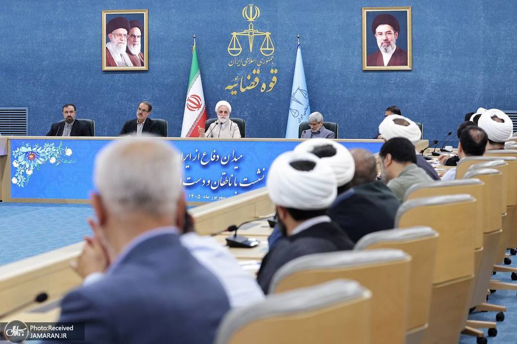 نشست با جمعی از فعالان، سخنرانان و دست‌اندرکاران «خیابان» (5)
