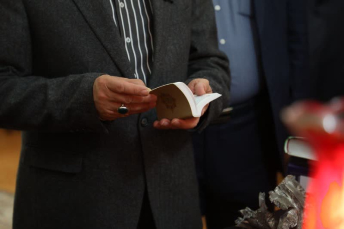 دیدار وزیر علوم با خانواده سردار شهید سلامی (3)