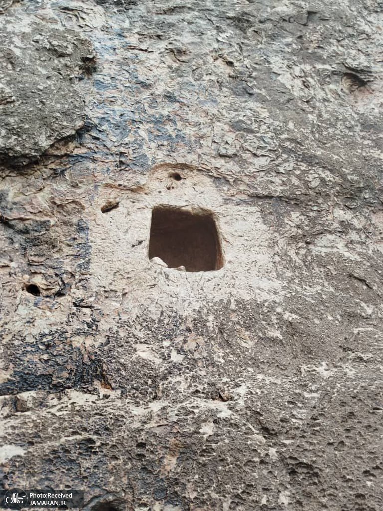 کشف دومین کتیبه ساسانی در محوطه نقش رستم