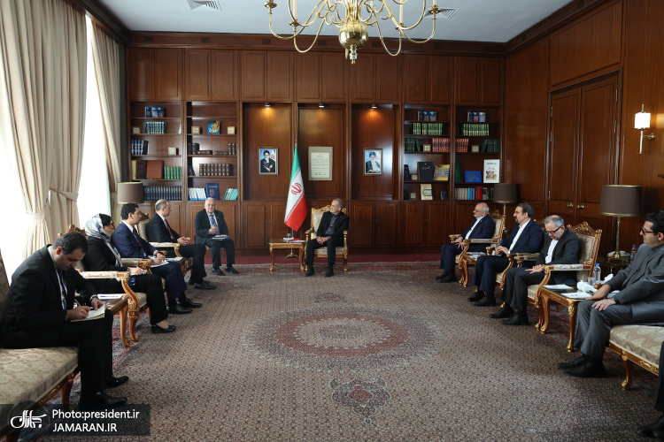 پزشکیان در دیدار دبیر شورایعالی امنیت ارمنستان