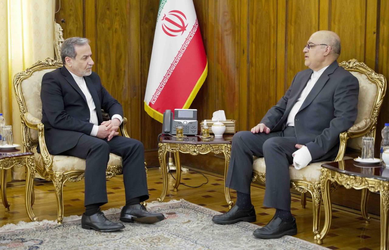 اولین تصاویر امانی سفیر ایران در لبنان بعد از انفجار پیجرها (1)