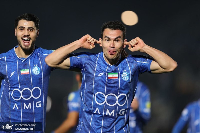 استقلال رستم آشورماتوف