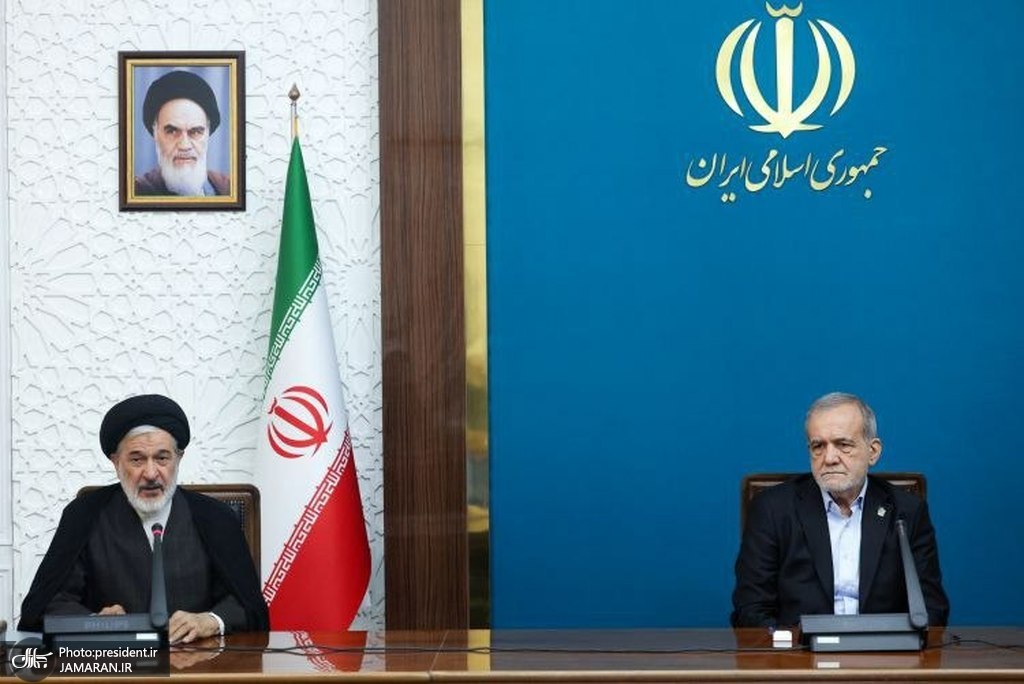 پزشکیان در دیدار جمعی از روحانیون (3)