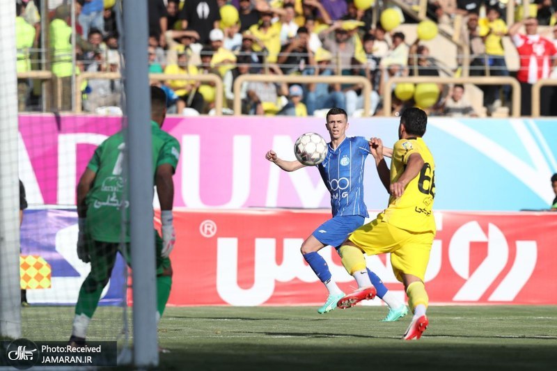 استقلال فجرسپاسی شیراز