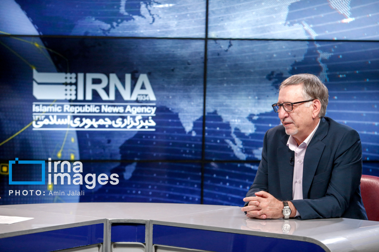 محسن بهاروند