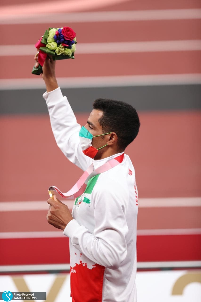 پارالمپیک 2020 - مراسم اهدای مدال طلای سعید افروز
