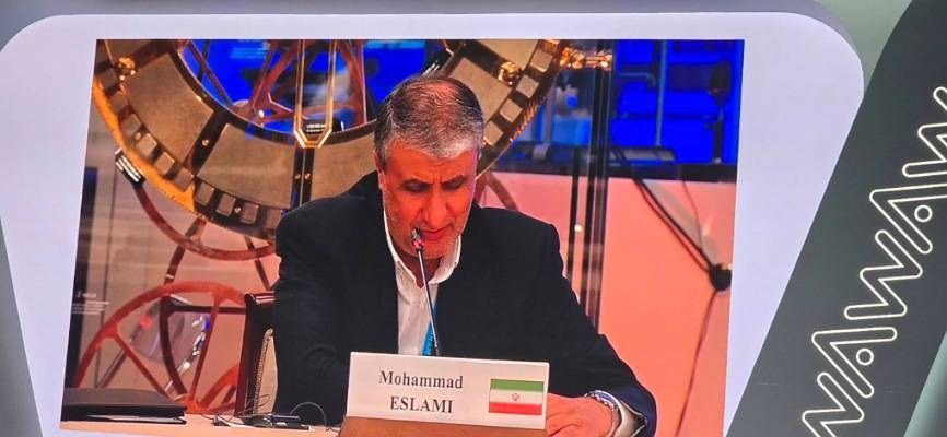 اسلامی در مجمع جهانی اتم روسیه 3