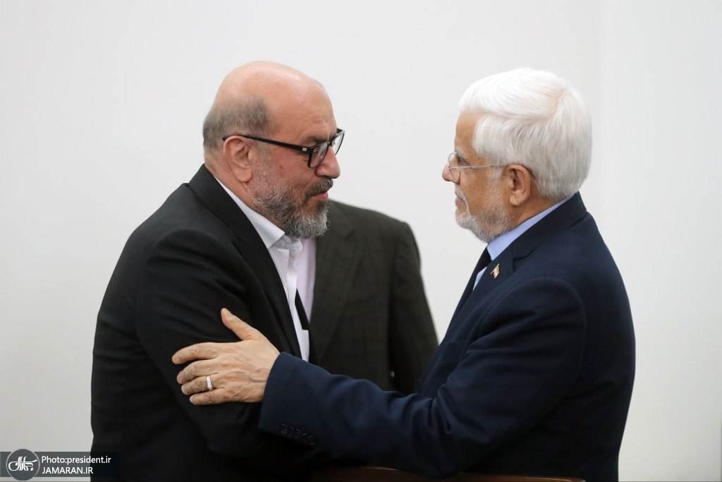 نشست عارف با بنیادها (3)