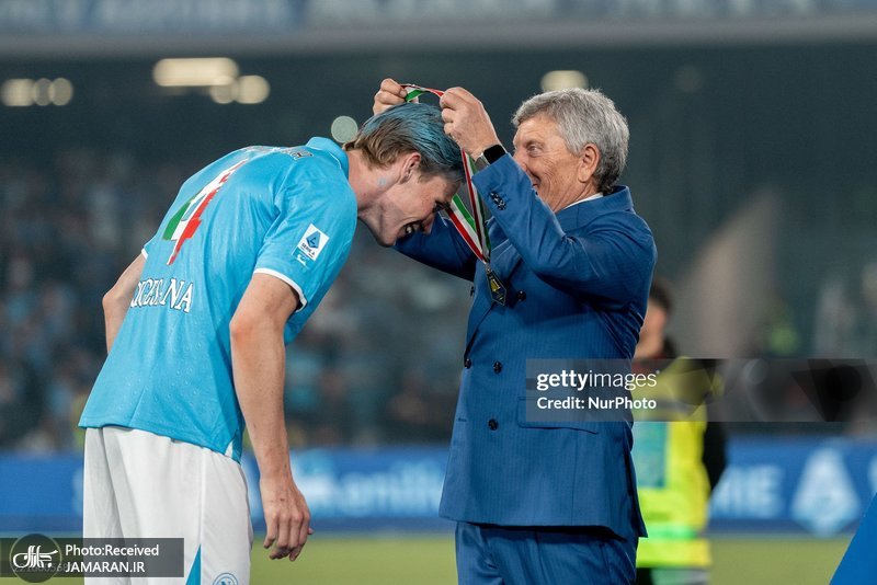 جشن قهرمانی ناپولی اسکات مک تامینی