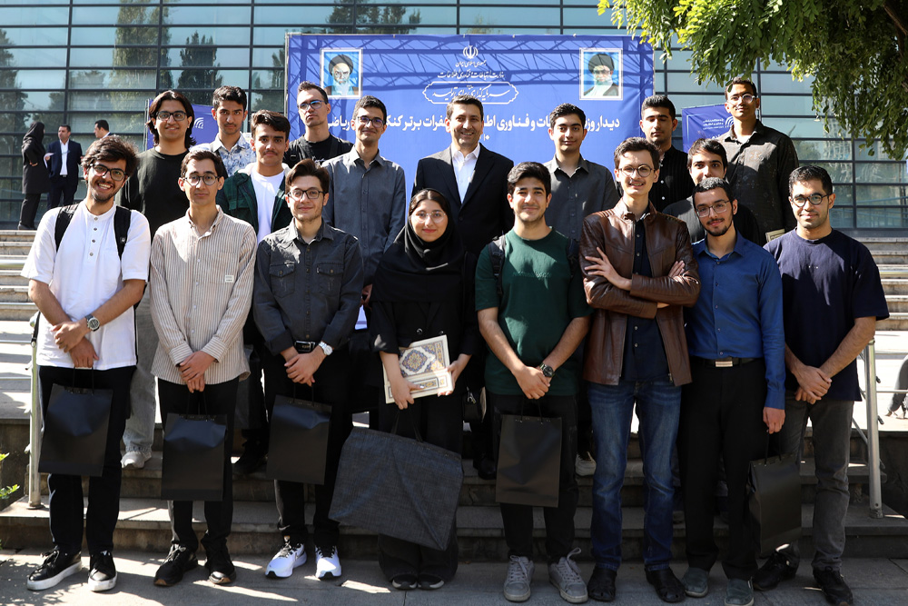 وزیر ارتباطات خطاب به نفرات برتر کنکور ریاضی (5)