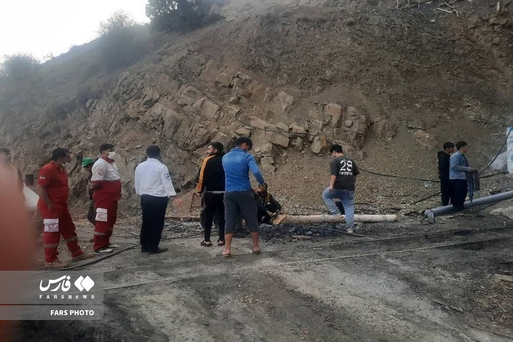 حادثه در معدن مهماندویه دامغان (3)