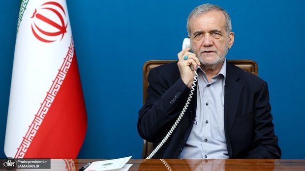 گفت‌وگوی تلفنی رؤسای جمهور ایران و صربستان/  پزشکیان: سیاست‌های تجاوزکارانه رژیم صهیونیستی را عامل ناامنی در منطقه است/ الکساندر ووچیچ: صربستان خواستار توسعه روابط با ایران است