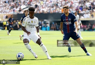 عکس| هدیه ویژه شرکت BMW به رئالی ها