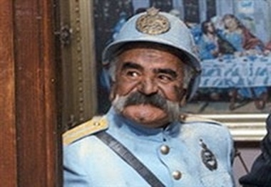 اثاث منزل هنرپیشه فقید سینما را به کوچه ریخته بودند!
