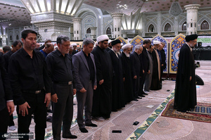 چهارمین شب عزاداری حضرت اباعبدالله الحسین (ع) در حرم امام خمینی