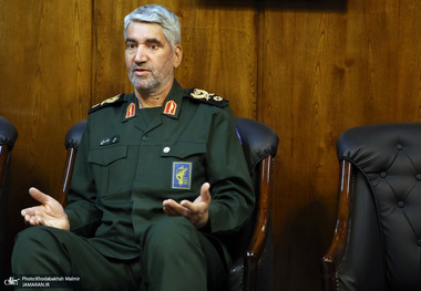 سردار فضلی: شگفتانه‌های ایرانی برای دشمنان رونمایی می‌شود