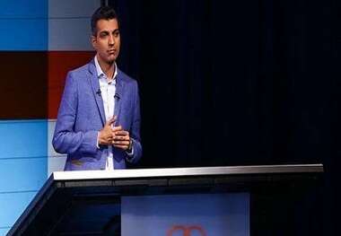 عادل فردوسی پور قهرمان جام جهانی 2018 را معرفی کرد