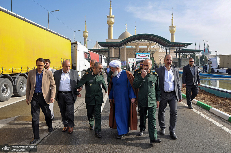 مراسم توزیع هدایای قرارگاه سازندگی خاتم الانبیا (ص) برای مناطق کم برخوردار از جوار حرم امام خمینی (س)