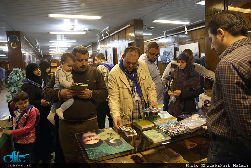 بازدید گردشگران نوروزی از بیت امام خمینی (س) در جماران 