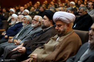 دیدار رئیس، مدیران و جمعی از کارکنان کمیته امداد امام خمینی (ره) با سید حسن خمینی