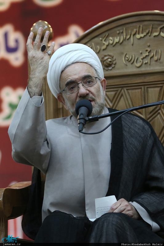  مراسم آخرین پنجشنبه سال در حرم مطهر امام خمینی