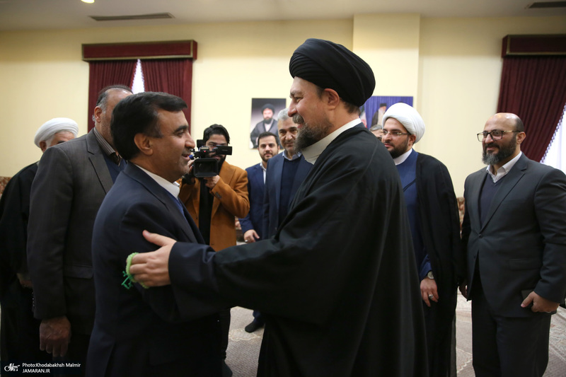 دیدار رئیس و جمعی از کارکنان سازمان حفاظت محیط زیست با سید حسن خمینی
