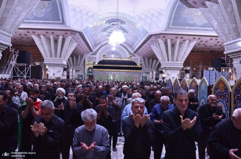 خدمت‌رسانی آستان حضرت امام خمینی(س) به زائران مراسم بدرقه و تشییع رهبر شهید-3
