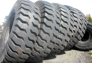 کشف انواع لاستیک قاچاق در اندیمشک