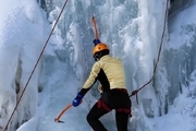 یخ نورد قزوینی به مسابقات جهانی ایتالیا اعزام شد