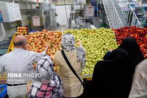 جریان عادی زندگی در شهر تهران...