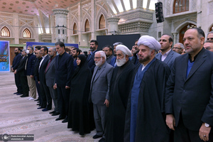 تجدید میثاق رئیس و اعضای هیات امنا کمیته امداد امام خمینی(س) با آرمان بنیانگذار جمهوری اسلامی ایران