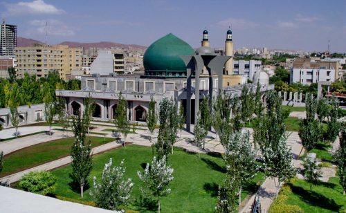 عملیات تعمیر و سامان‌دهی پارک مفاخر تبریز ادامه دارد