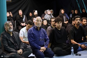 بازخوانی و تبیین ابعاد سیاسی و اجتماعی شادروان علیرضا آفریدون در حسینیه جماران