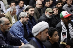 مراسم بزرگداشت رهبر شهید با حضور اصحاب رسانه