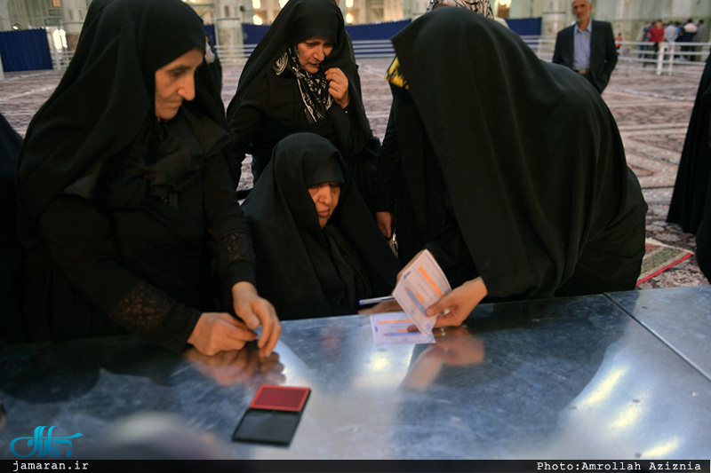 انتخابات ریاست جمهوری و پنجمین دوره‌ی انتخابات شوراهای اسلامی-حرم مطهر امام خمینی(س)